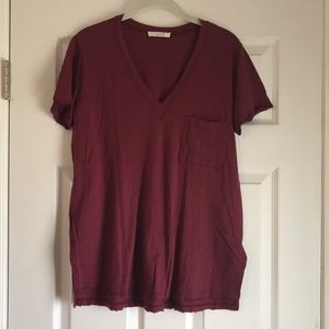 Raw edge side slit tee